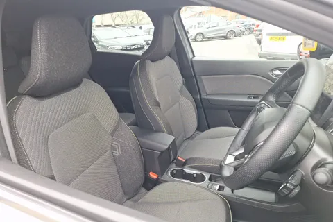 HN25WUY Renault Symbioz 1.6 E-Tech FHEV 145 Techno 5dr Auto Thumbnail #23