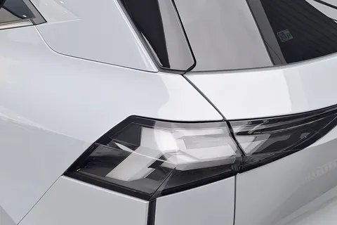 HN25WUY Renault Symbioz 1.6 E-Tech FHEV 145 Techno 5dr Auto Thumbnail #32