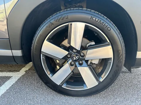 EA74WVK Hyundai Santa Fe 1.6 TGDi Plug-in Hybrid Ultimate 5dr 4WD Auto Thumbnail #6