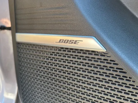 EA74WVK Hyundai Santa Fe 1.6 TGDi Plug-in Hybrid Ultimate 5dr 4WD Auto Thumbnail #31