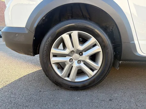 4 of 13 for DACIA JOGGER 1.0 TCe Expression 5dr