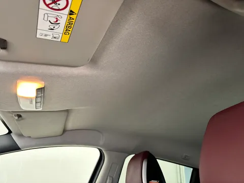 YG17RZE Nissan Micra 0.9 IG-T Tekna 5dr [Leather] Thumbnail #16