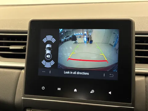 DL72RYD Renault Captur 1.6 E-Tech full hybrid 145 Techno 5dr Auto Thumbnail #25