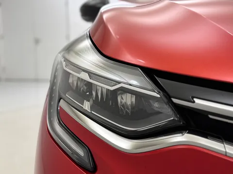 DL72RYD Renault Captur 1.6 E-Tech full hybrid 145 Techno 5dr Auto Thumbnail #32