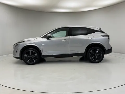 OE74UGP Nissan Qashqai 1.3 DiG-T MH Tekna 5dr Thumbnail #7