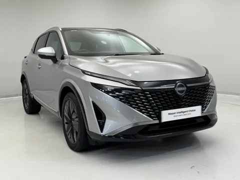 OE74UGP Nissan Qashqai 1.3 DiG-T MH Tekna 5dr Thumbnail #3