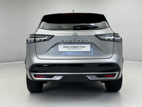 OE74UGP Nissan Qashqai 1.3 DiG-T MH Tekna 5dr Thumbnail #9