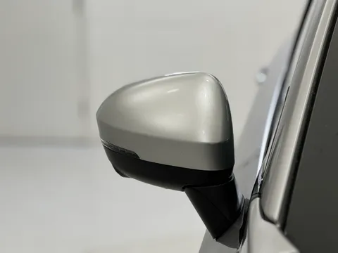 OE74UGP Nissan Qashqai 1.3 DiG-T MH Tekna 5dr Thumbnail #34