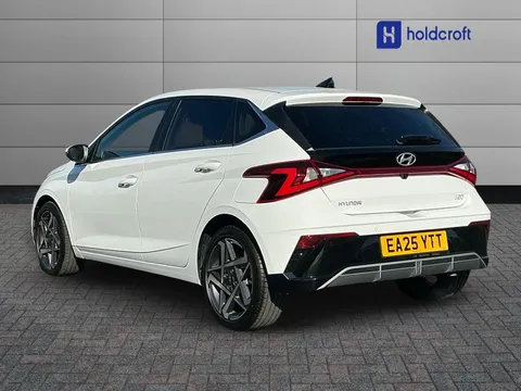 EA25YTT Hyundai i20 1.0T GDi Premium 5dr DCT Thumbnail #5