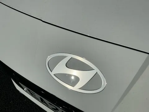 EA25YTT Hyundai i20 1.0T GDi Premium 5dr DCT Thumbnail #23