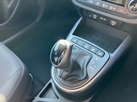 EA25ZFV Hyundai i10 1.0 [63] Premium 5dr Auto [Nav] Thumbnail #17