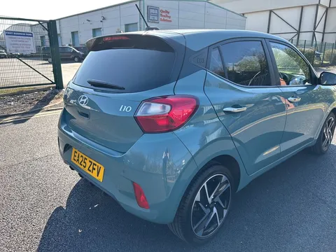 EA25ZFV Hyundai i10 1.0 [63] Premium 5dr Auto [Nav] Thumbnail #20