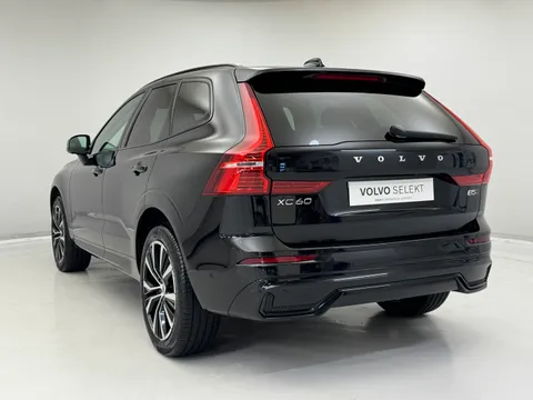 DU25WBN Volvo XC60 2.0 B5P Plus Dark 5dr AWD Geartronic Thumbnail #8