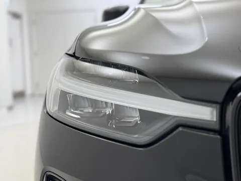 DU25WBN Volvo XC60 2.0 B5P Plus Dark 5dr AWD Geartronic Thumbnail #36