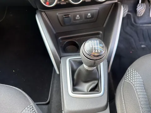 DN23RPU Dacia Duster 1.3 TCe 130 Journey 5dr Thumbnail #13