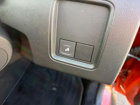 DN23RPU Dacia Duster 1.3 TCe 130 Journey 5dr Thumbnail #16