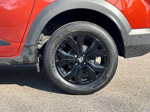 26 of 30 for Dacia Jogger 1.0 TCe Extreme SE 5dr