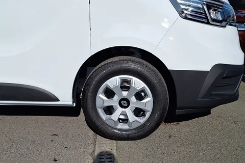 DL75WCD Renault Trafic LL30 Blue dCi 150 Advance [Safety] Van EAG9 Thumbnail #5