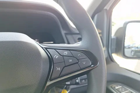 DL75WCD Renault Trafic LL30 Blue dCi 150 Advance [Safety] Van EAG9 Thumbnail #35