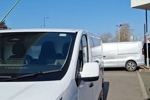 DL75WCD Renault Trafic LL30 Blue dCi 150 Advance [Safety] Van EAG9 Thumbnail #30