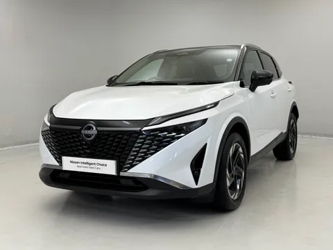 OV74WZS Nissan Qashqai 1.3 DiG-T MH N-Connecta [Glass Roof] 5dr Thumbnail #5