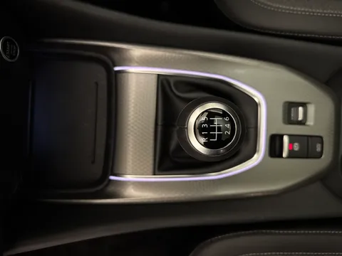 OV74WZS Nissan Qashqai 1.3 DiG-T MH N-Connecta [Glass Roof] 5dr Thumbnail #16