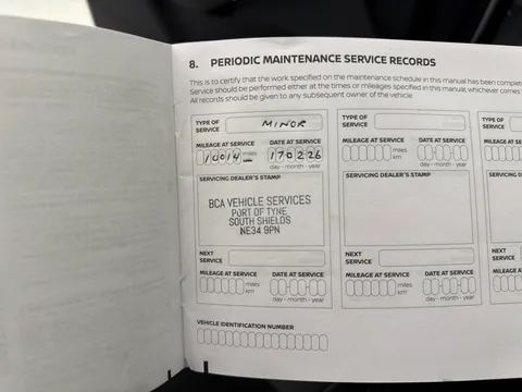 OV74WZS Nissan Qashqai 1.3 DiG-T MH N-Connecta [Glass Roof] 5dr Thumbnail #18