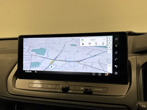 OV74WZS Nissan Qashqai 1.3 DiG-T MH N-Connecta [Glass Roof] 5dr Thumbnail #25