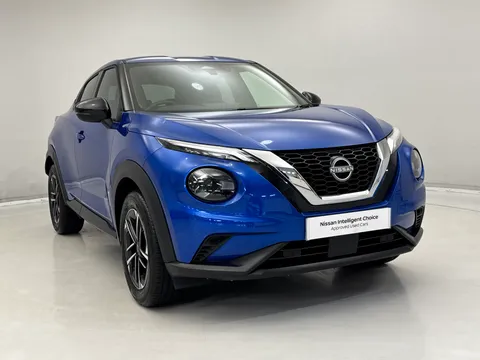 DY25VWJ Nissan Juke 1.0 DiG-T N-Connecta 5dr DCT Thumbnail #3
