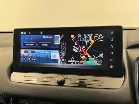 YC72WUV Nissan Qashqai 1.3 DiG-T MH N-Connecta [Glass Roof] 5dr Thumbnail #26