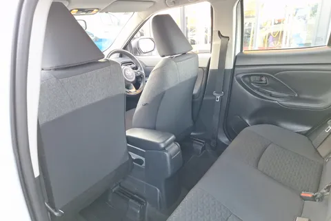 VN72HBA Toyota Yaris Cross 1.5 Hybrid Icon 5dr CVT Thumbnail #15