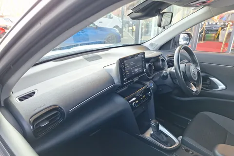 VN72HBA Toyota Yaris Cross 1.5 Hybrid Icon 5dr CVT Thumbnail #17