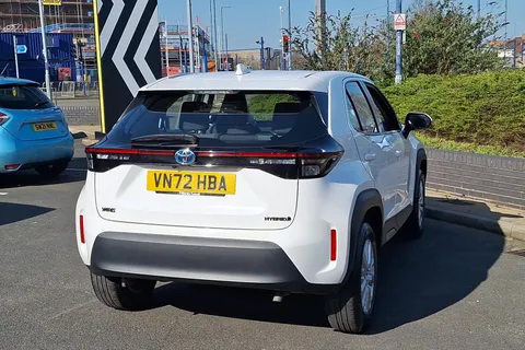 VN72HBA Toyota Yaris Cross 1.5 Hybrid Icon 5dr CVT Thumbnail #41