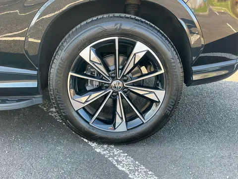 DC75NDK Mg Motor Uk Hs 1.5 T-GDI PHEV Trophy 5dr Auto Thumbnail #12