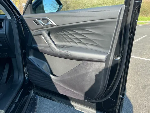 DC75NDK Mg Motor Uk Hs 1.5 T-GDI PHEV Trophy 5dr Auto Thumbnail #22