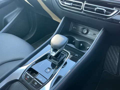 DC75NDK Mg Motor Uk Hs 1.5 T-GDI PHEV Trophy 5dr Auto Thumbnail #35