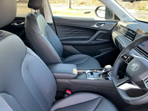 DC75NDK Mg Motor Uk Hs 1.5 T-GDI PHEV Trophy 5dr Auto Thumbnail #39