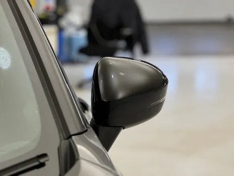 DV25TXP Nissan Juke 1.0 DiG-T N-Connecta 5dr Thumbnail #32