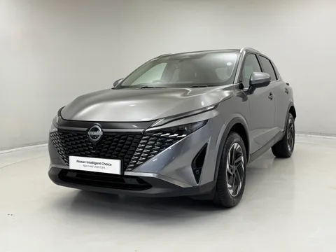 DL25XKT Nissan Qashqai 1.3 DiG-T MH N-Connecta 5dr Thumbnail #6