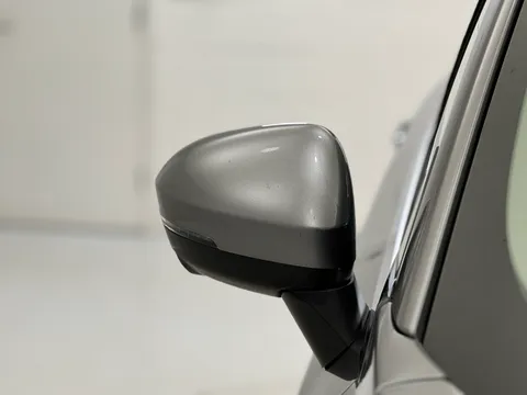 DL25XKT Nissan Qashqai 1.3 DiG-T MH N-Connecta 5dr Thumbnail #31