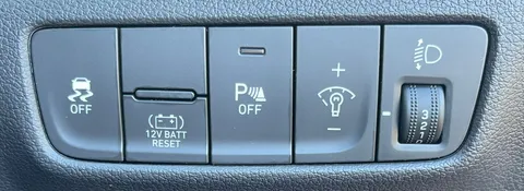 MK72OHL Hyundai Kona 1.6 GDi Hybrid SE Connect 5dr DCT Thumbnail #10