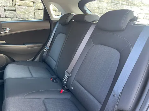 MK72OHL Hyundai Kona 1.6 GDi Hybrid SE Connect 5dr DCT Thumbnail #21
