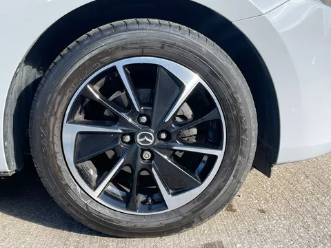 ML73VCY Mazda Mazda2 1.5 e-Skyactiv G MHEV Homura Aka 5dr Thumbnail #7