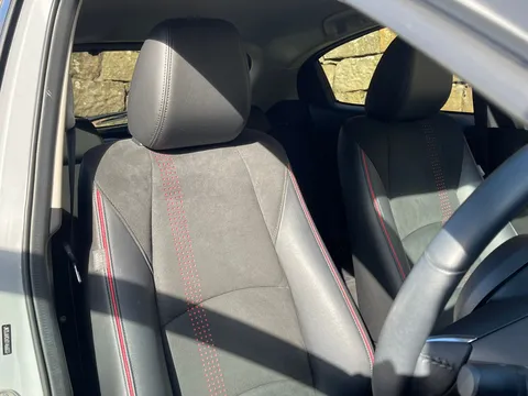 ML73VCY Mazda Mazda2 1.5 e-Skyactiv G MHEV Homura Aka 5dr Thumbnail #10