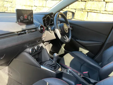 ML73VCY Mazda Mazda2 1.5 e-Skyactiv G MHEV Homura Aka 5dr Thumbnail #20