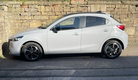 ML73VCY Mazda Mazda2 1.5 e-Skyactiv G MHEV Homura Aka 5dr Thumbnail #5