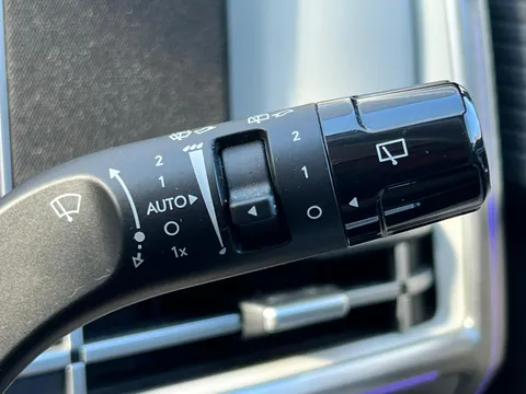 ML74SXJ Hyundai Santa Fe 1.6 TGDi 239 Hybrid Ultimate 5dr Auto Thumbnail #16