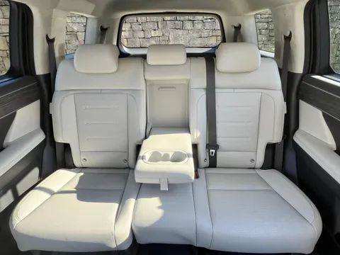 ML74SXJ Hyundai Santa Fe 1.6 TGDi 239 Hybrid Ultimate 5dr Auto Thumbnail #19