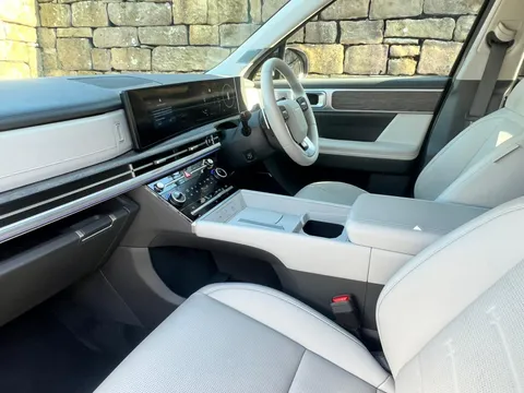 ML74SXJ Hyundai Santa Fe 1.6 TGDi 239 Hybrid Ultimate 5dr Auto Thumbnail #7