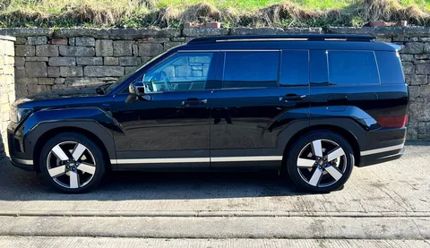 ML74SXJ Hyundai Santa Fe 1.6 TGDi 239 Hybrid Ultimate 5dr Auto Thumbnail #2